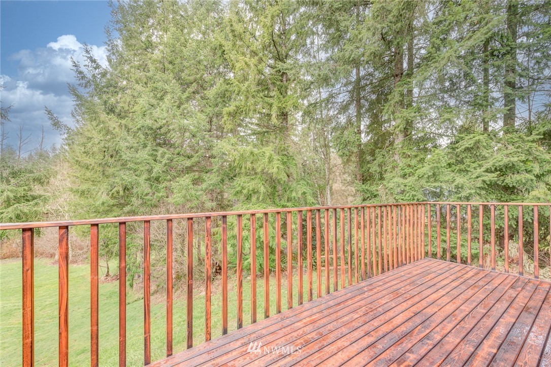 8008 Skinner Road Granite Falls, WA 98252 - Photo 16 of 33