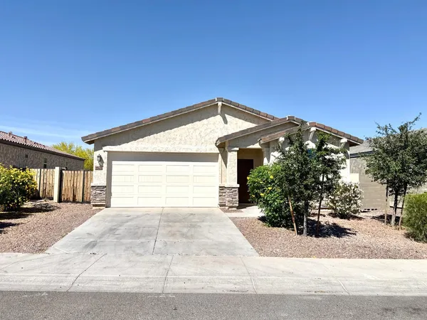 $2,100 | 18428 Puget Avenue, Waddell, AZ 85355