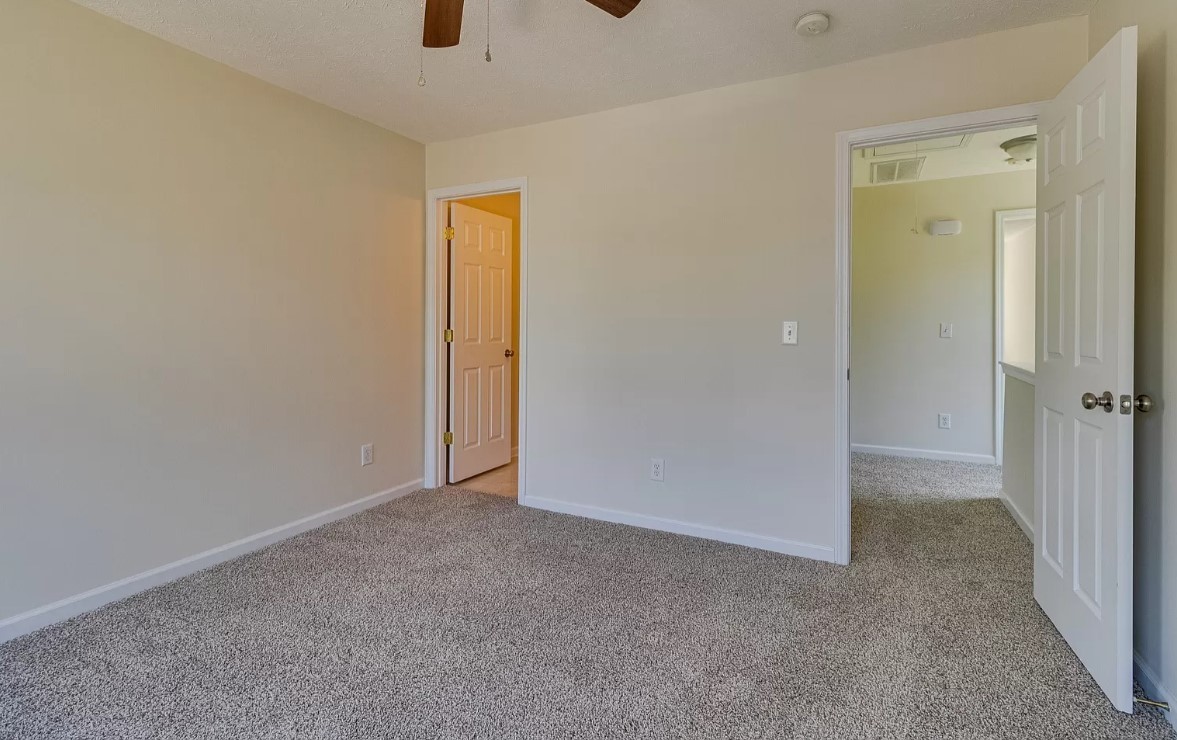 562 Flintlock Court Nashville, TN 37217 - Photo 15 of 20 an empty room with windows