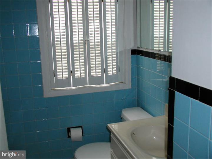 115 Old Point Road Wilmington, DE 19803 - Photo 16 of 19 Bathroom