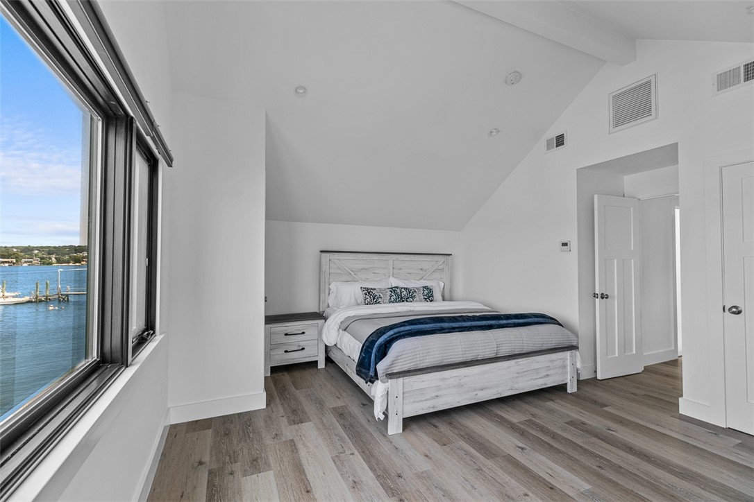 319 Riverside Street Portsmouth, RI 02871 - Photo 13 of 23