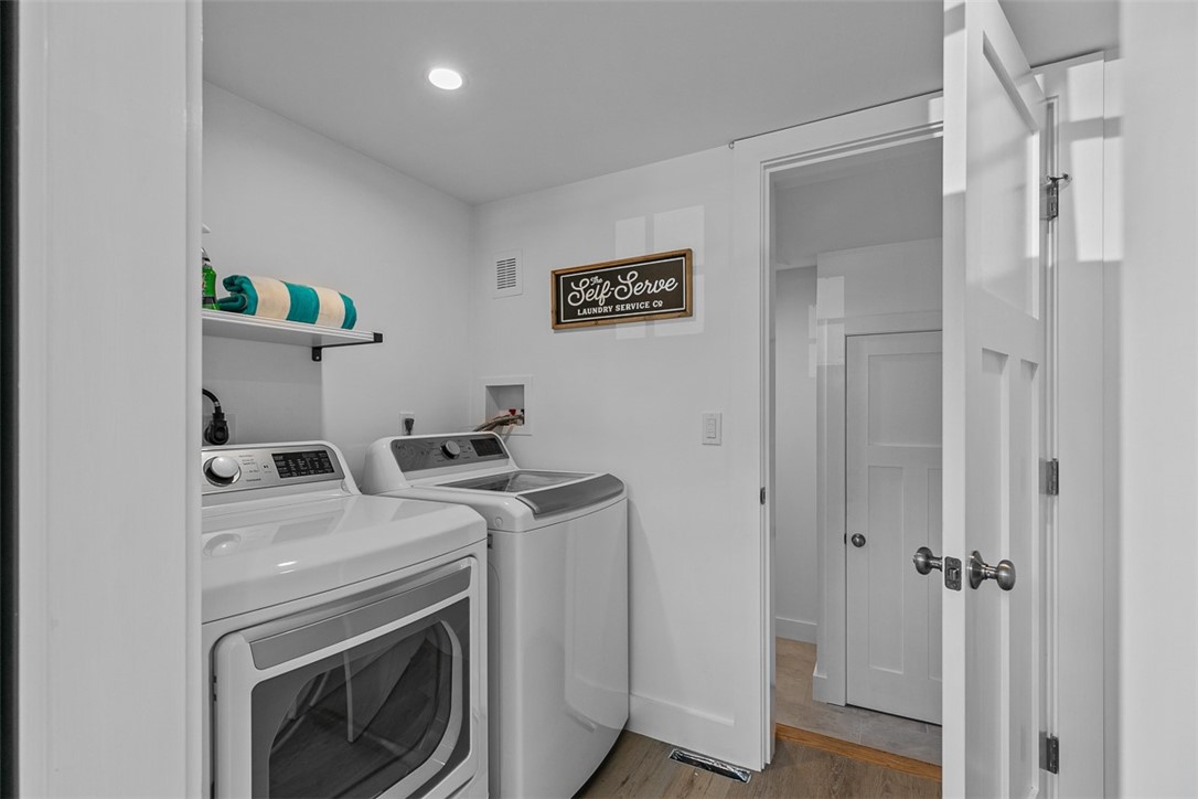 319 Riverside Street Portsmouth, RI 02871 - Photo 18 of 23