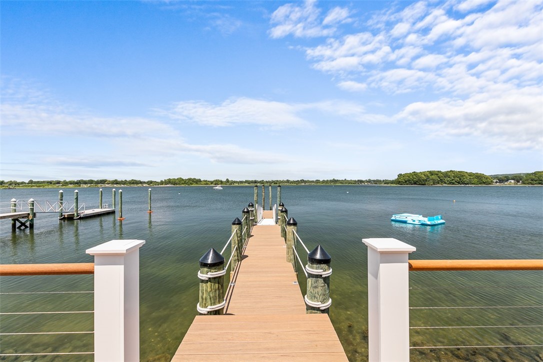 319 Riverside Street Portsmouth, RI 02871 - Photo 22 of 23