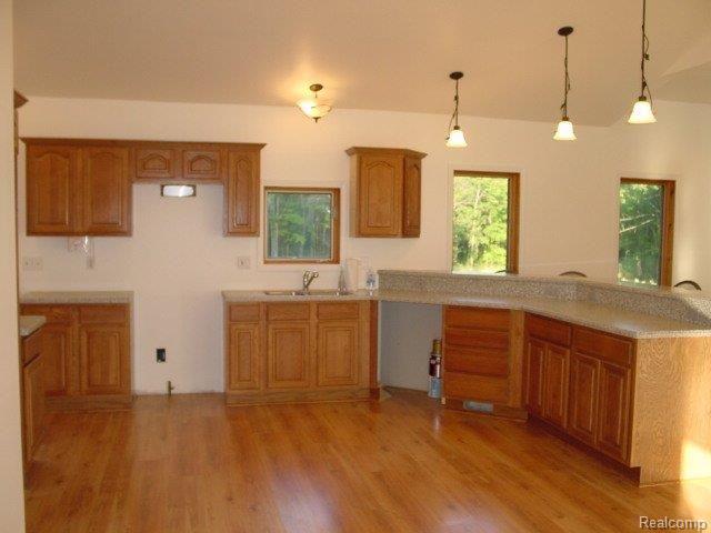 6918 Oak Grove Road Howell, MI 48855 - Photo 2 of 18 kitchen