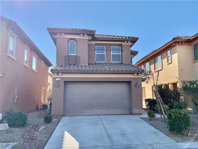 $1,950 | 315 Ladies Tee Court, Las Vegas, NV 89148