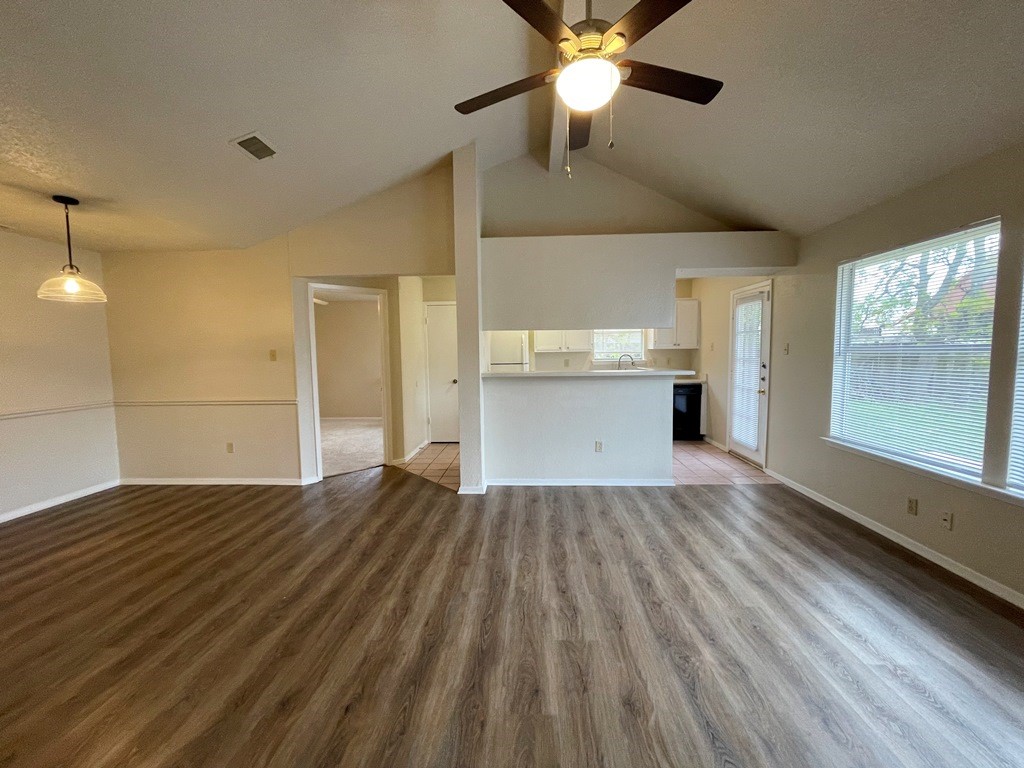 16719 Whitebrush Loop Austin, TX 78717 - Photo 7 of 37