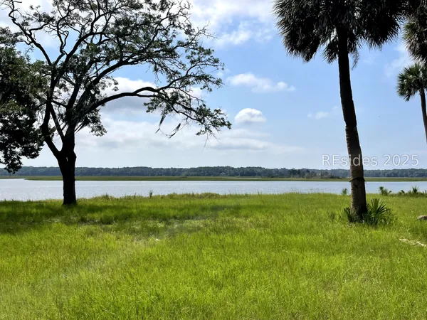 $4,990,000 | 7 Sealuna Lane, Bluffton, SC 29910