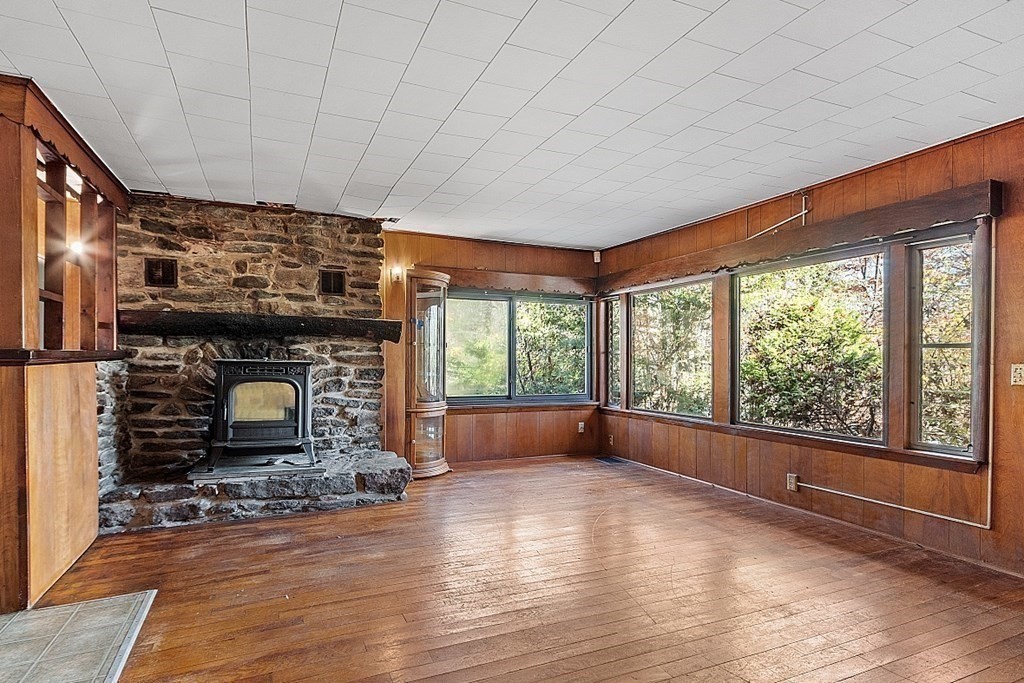 240 Barre Road Phillipston, MA 01331 - Photo 3 of 3 Gallery Image 3