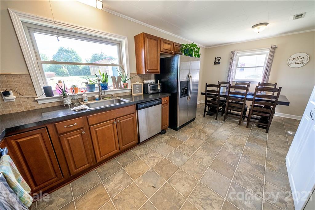 24488 Rogers Road Richfield, NC 28137 - Photo 3 of 29 Gallery Image 3