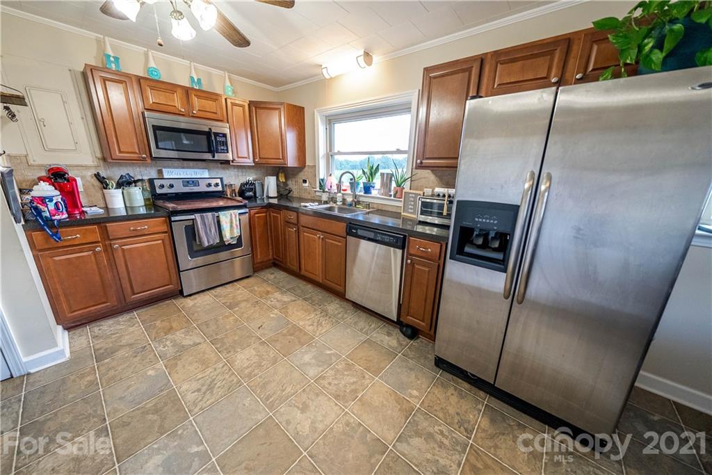 24488 Rogers Road Richfield, NC 28137 - Photo 5 of 29 Gallery Image 5