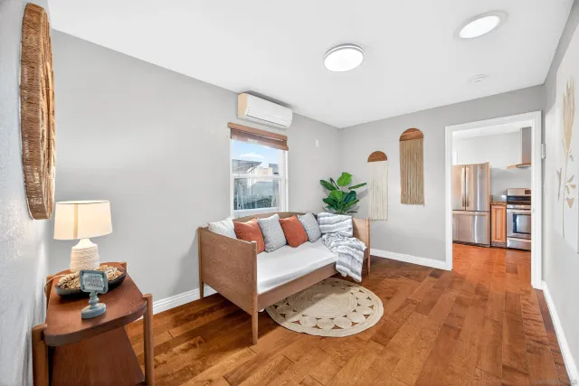 $725,000 | 530 11th Street, Imperial Beach, CA 91932