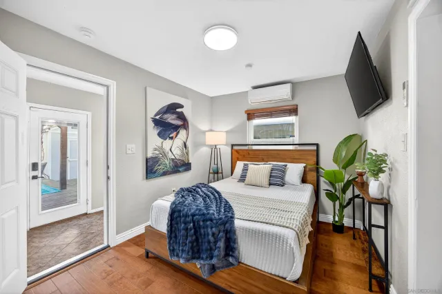 $725,000 | 530 11th Street, Imperial Beach, CA 91932