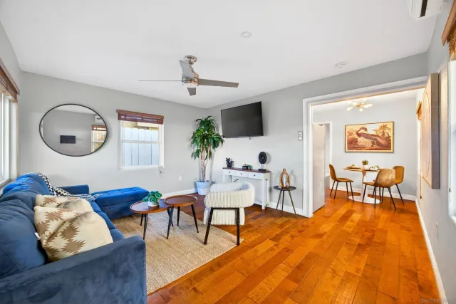 $725,000 | 530 11th Street, Imperial Beach, CA 91932