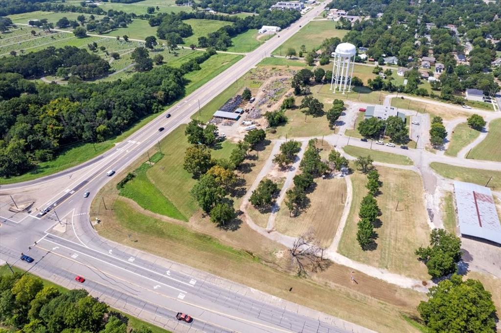 604 State Highway 121 Bonham, TX 75418 - Photo 10 of 21 an aerial view of swimming pool