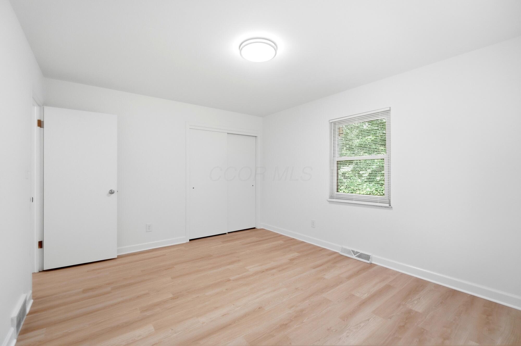 3555 Trabue Road Columbus, OH 43204 - Photo 20 of 44