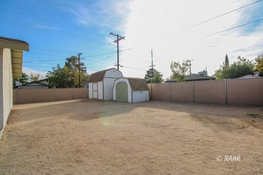 241 South Gateway Boulevard Ridgecrest, CA 93555 - Photo 29 of 34 Gallery Image 29