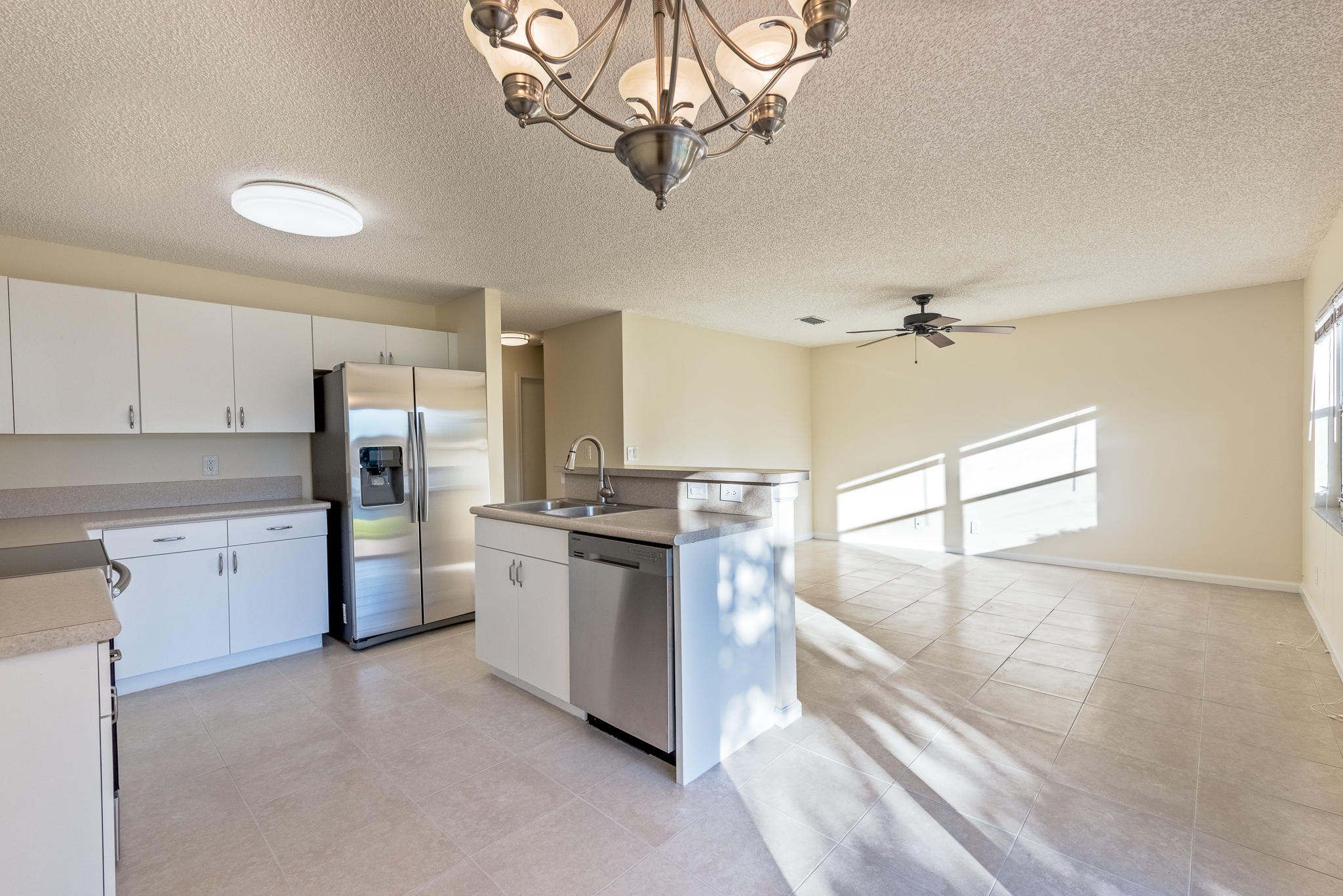 3232 Bollard Road West Palm Beach, FL 33411 - Photo 2 of 33 Kitchen