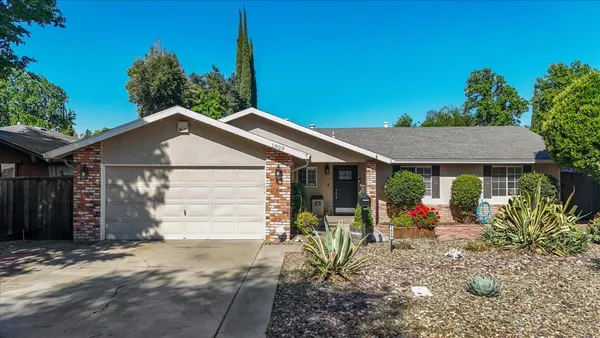 $445,000 | 1829 Vallejo Drive, Modesto, CA 95355