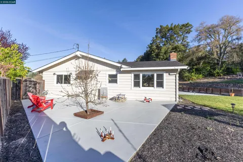 $1,890,000 | 15 Aspinwall Court, Orinda, CA 94563