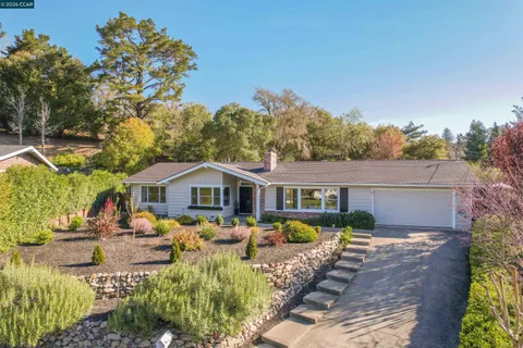 $1,890,000 | 15 Aspinwall Court, Orinda, CA 94563