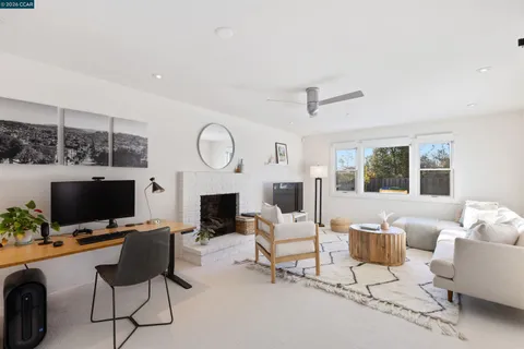 $1,890,000 | 15 Aspinwall Court, Orinda, CA 94563