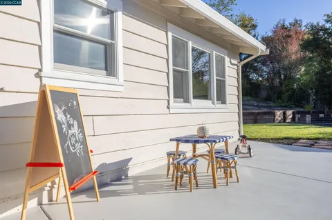 $1,890,000 | 15 Aspinwall Court, Orinda, CA 94563