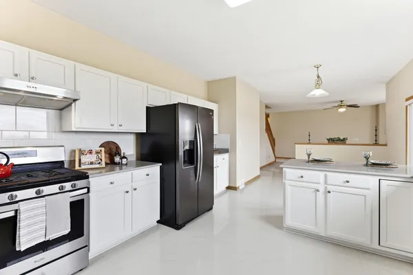 $740,000 | 2888 Eagle Valley Drive, Woodbury, MN 55129