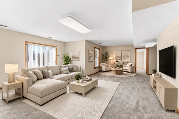 $740,000 | 2888 Eagle Valley Drive, Woodbury, MN 55129