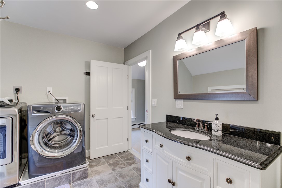 1 Bliss Road Newport, RI 02840 - Photo 19 of 26