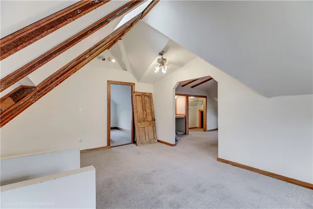 $3,600 | 1 Bliss Road, Newport, RI 02840