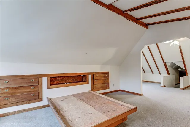 $3,600 | 1 Bliss Road, Newport, RI 02840