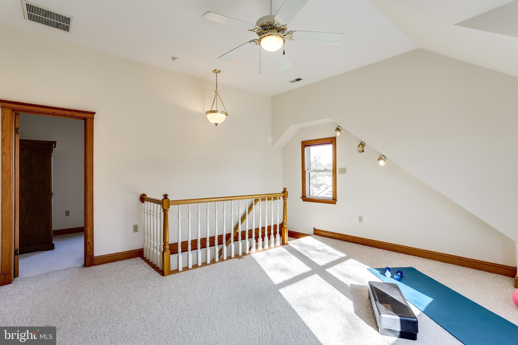 536 Cleveland Road Linthicum Heights, MD 21090 - Photo 18 of 33 Primary bedroom loft with vaulted ceilings