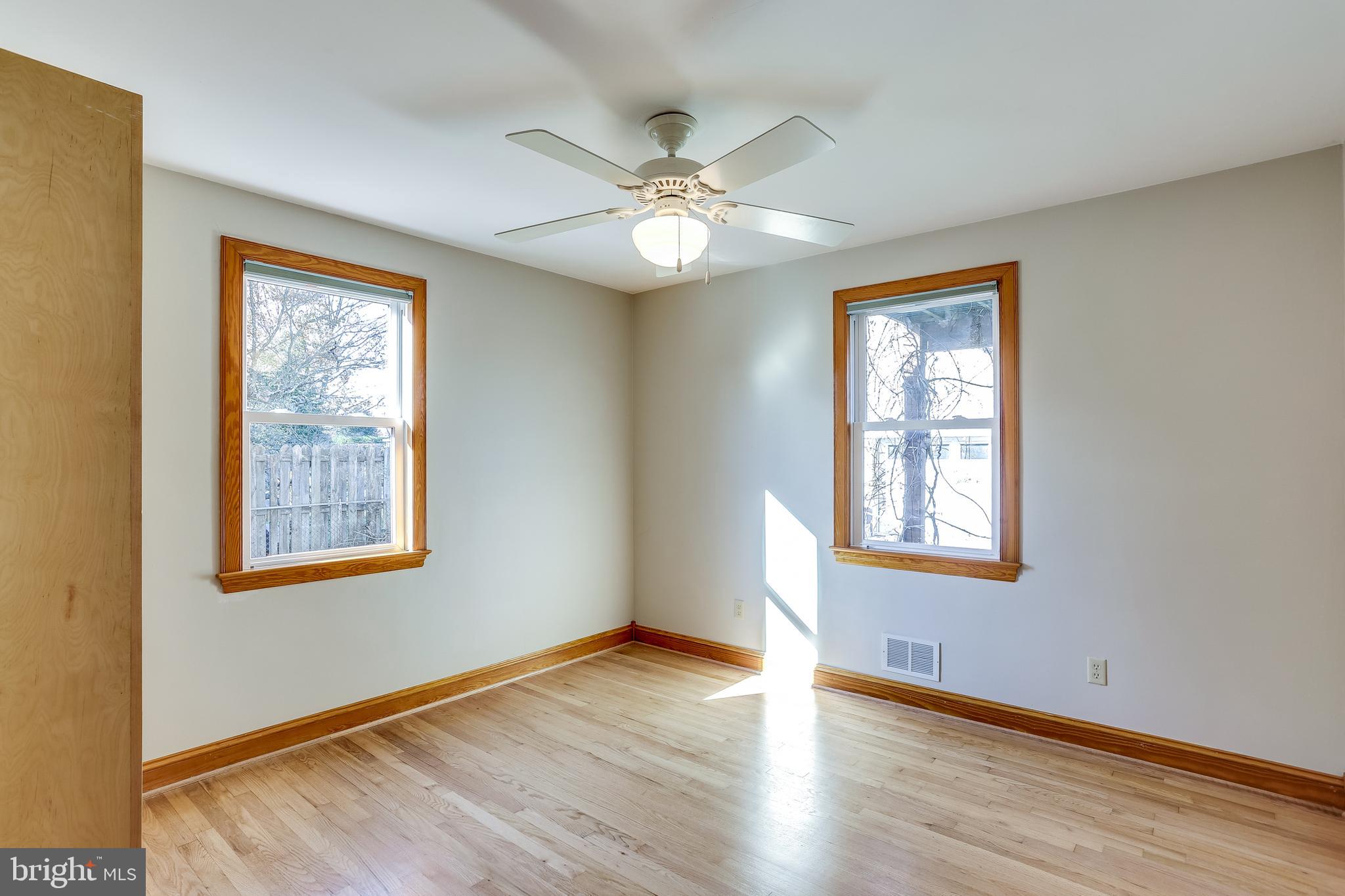 536 Cleveland Road Linthicum Heights, MD 21090 - Photo 24 of 33 Main level 4th bedroom with hardwoods