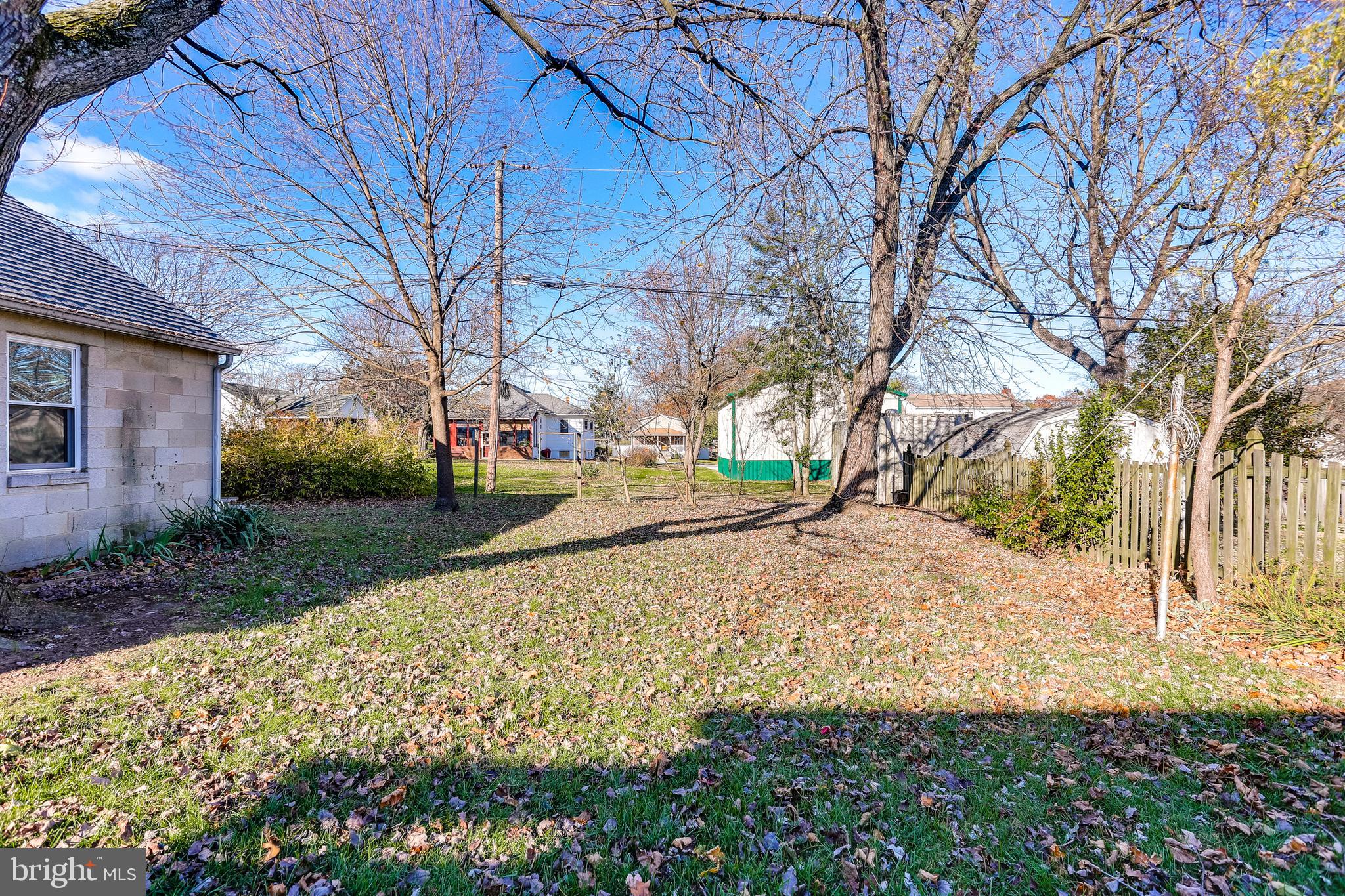 536 Cleveland Road Linthicum Heights, MD 21090 - Photo 33 of 33 Large, flat backyard