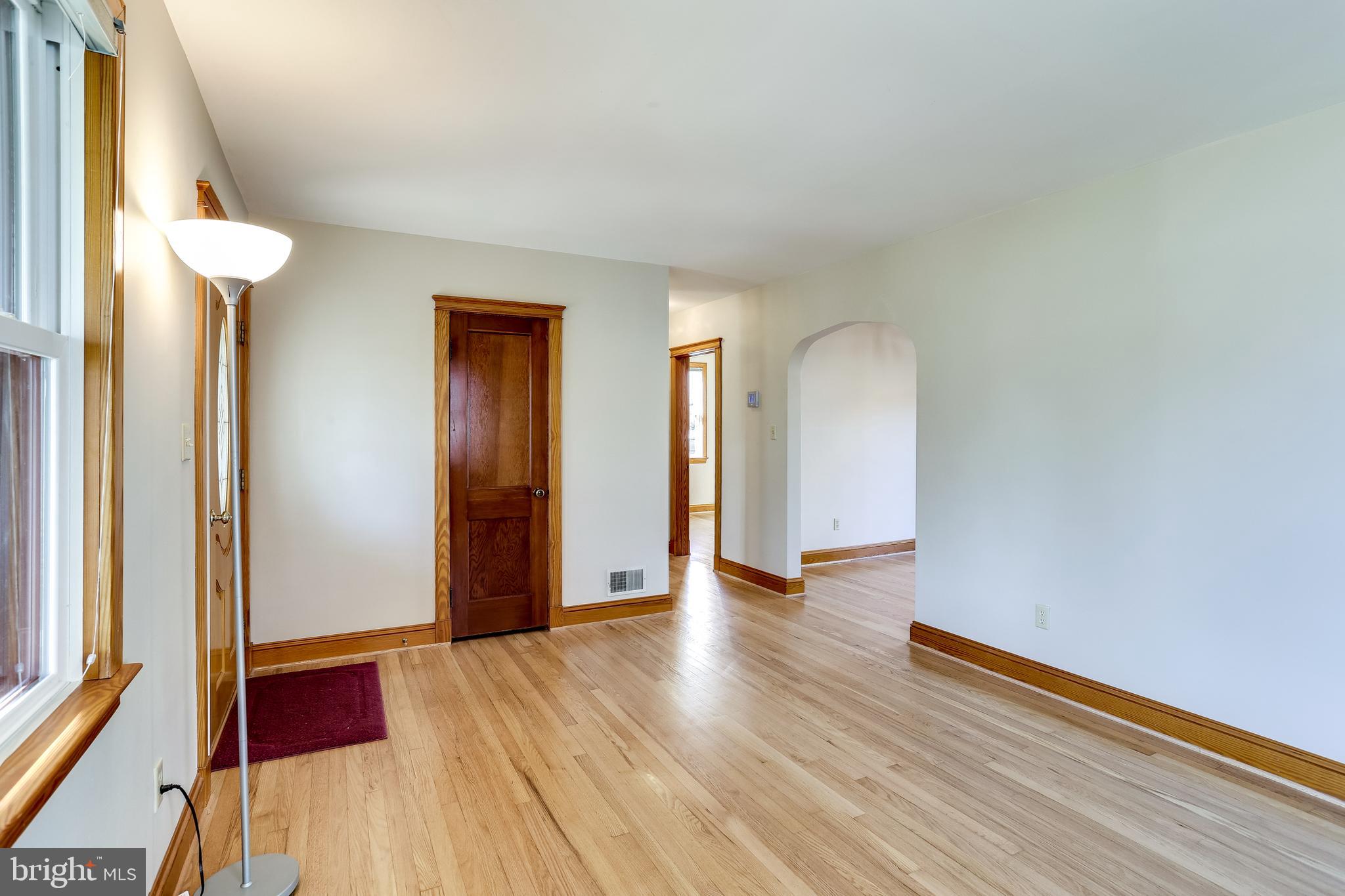 536 Cleveland Road Linthicum Heights, MD 21090 - Photo 6 of 33