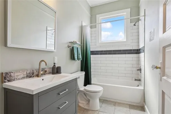 $1,950 | 4909 Tchoupitoulas Street, New Orleans, LA 70115