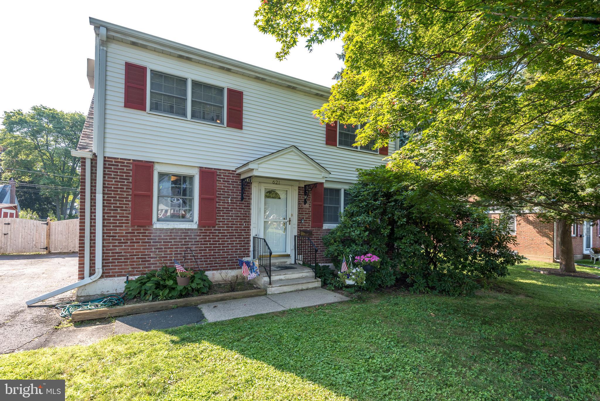 621 Aintree Road Hatboro, PA 19040 - Photo 3 of 46 Front View