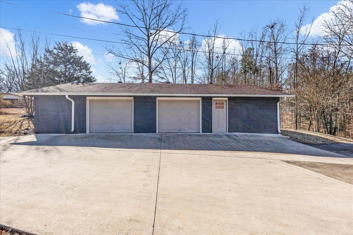 395 Brown Road Jasper, TN 37347 - Photo 6 of 43 Gallery Image 6