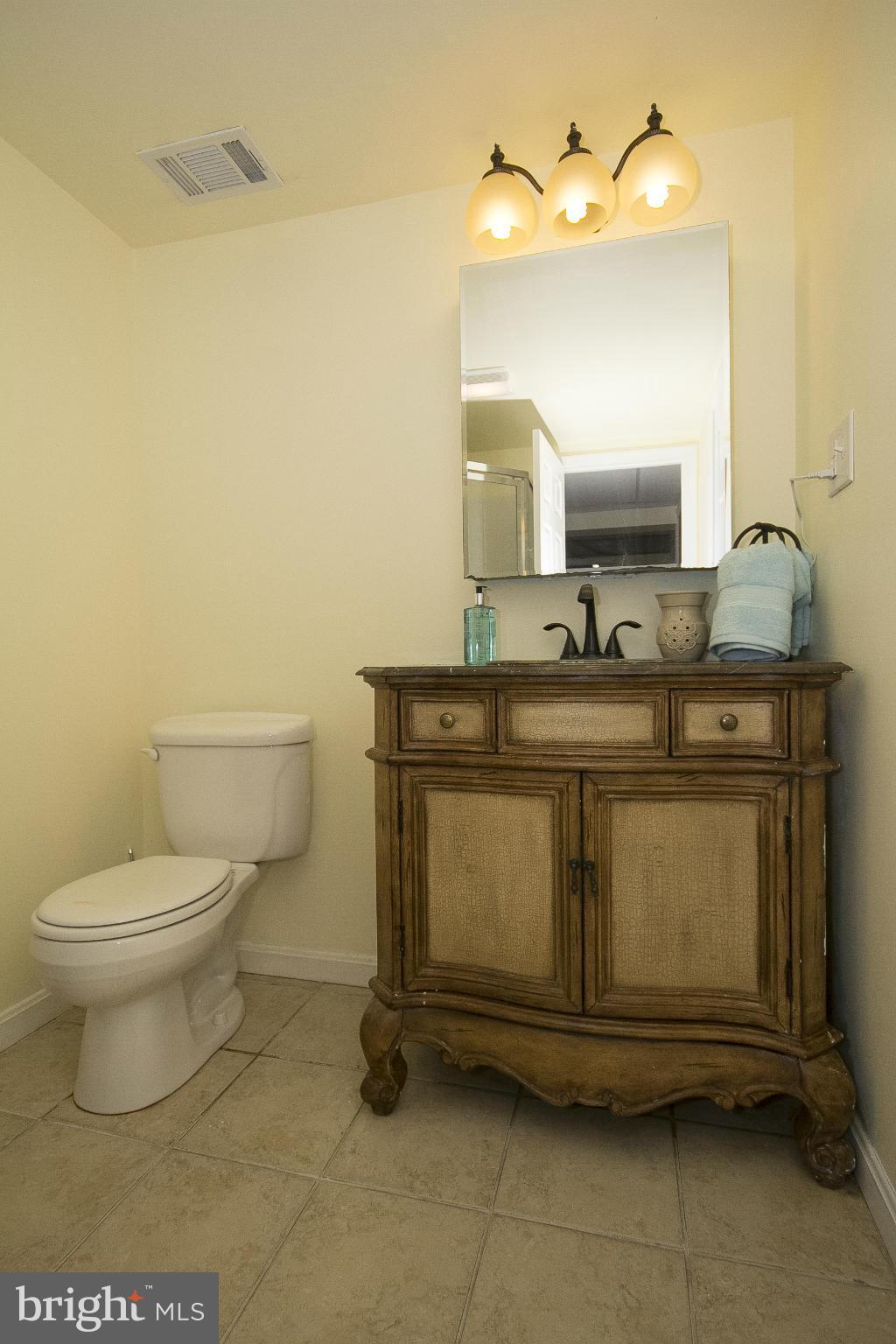 907 Locustvale Road Towson, MD 21204 - Photo 24 of 30 Full Bath (lower)
