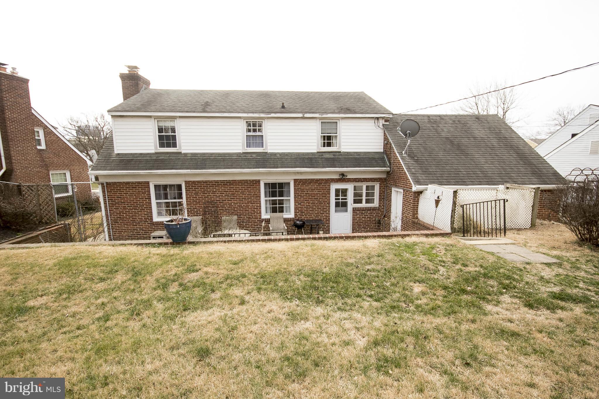 907 Locustvale Road Towson, MD 21204 - Photo 26 of 30 Exterior (Rear)