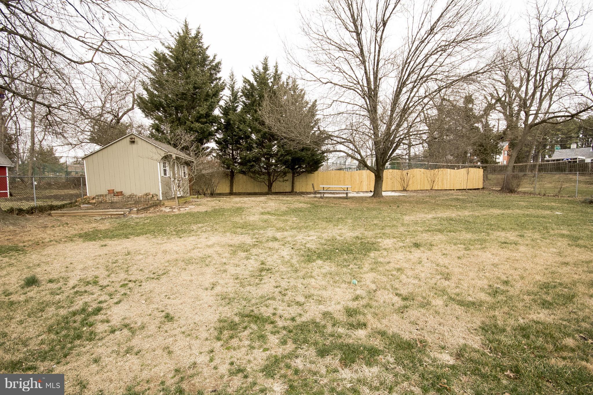 907 Locustvale Road Towson, MD 21204 - Photo 28 of 30 Backyard