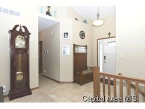 504 Sawmill Court Rochester, IL 62563 - Photo 8 of 24 Gallery Image 8