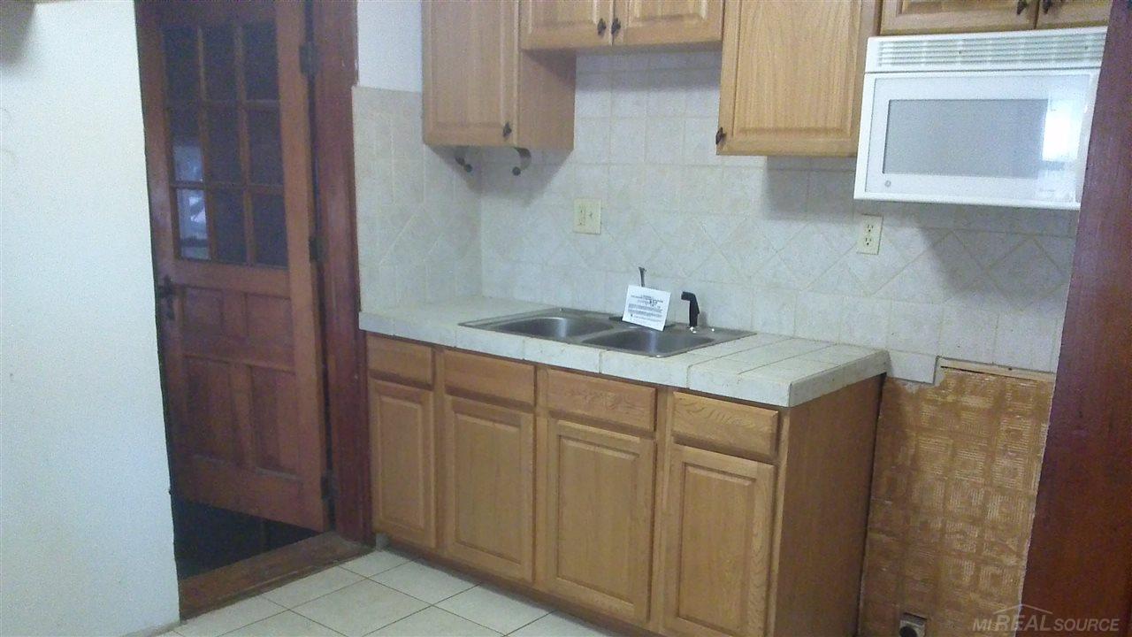 3385 Longview Avenue Rochester Hills, MI 48307 - Photo 8 of 21