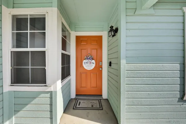 $349,900 | 746 Pepper Avenue, Lemoore, CA 93245
