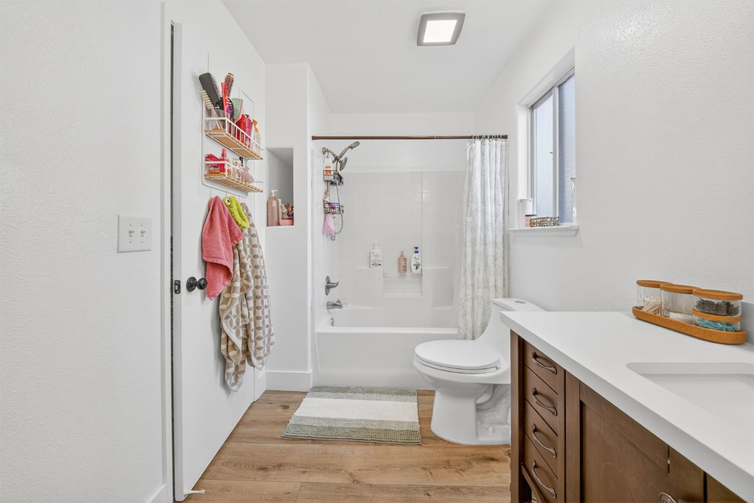 746 Pepper Avenue Lemoore, CA 93245 - Photo 31 of 44