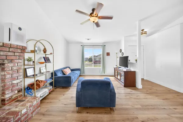 $349,900 | 746 Pepper Avenue, Lemoore, CA 93245