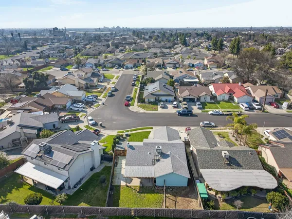 $349,900 | 746 Pepper Avenue, Lemoore, CA 93245