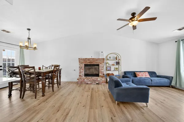 $349,900 | 746 Pepper Avenue, Lemoore, CA 93245