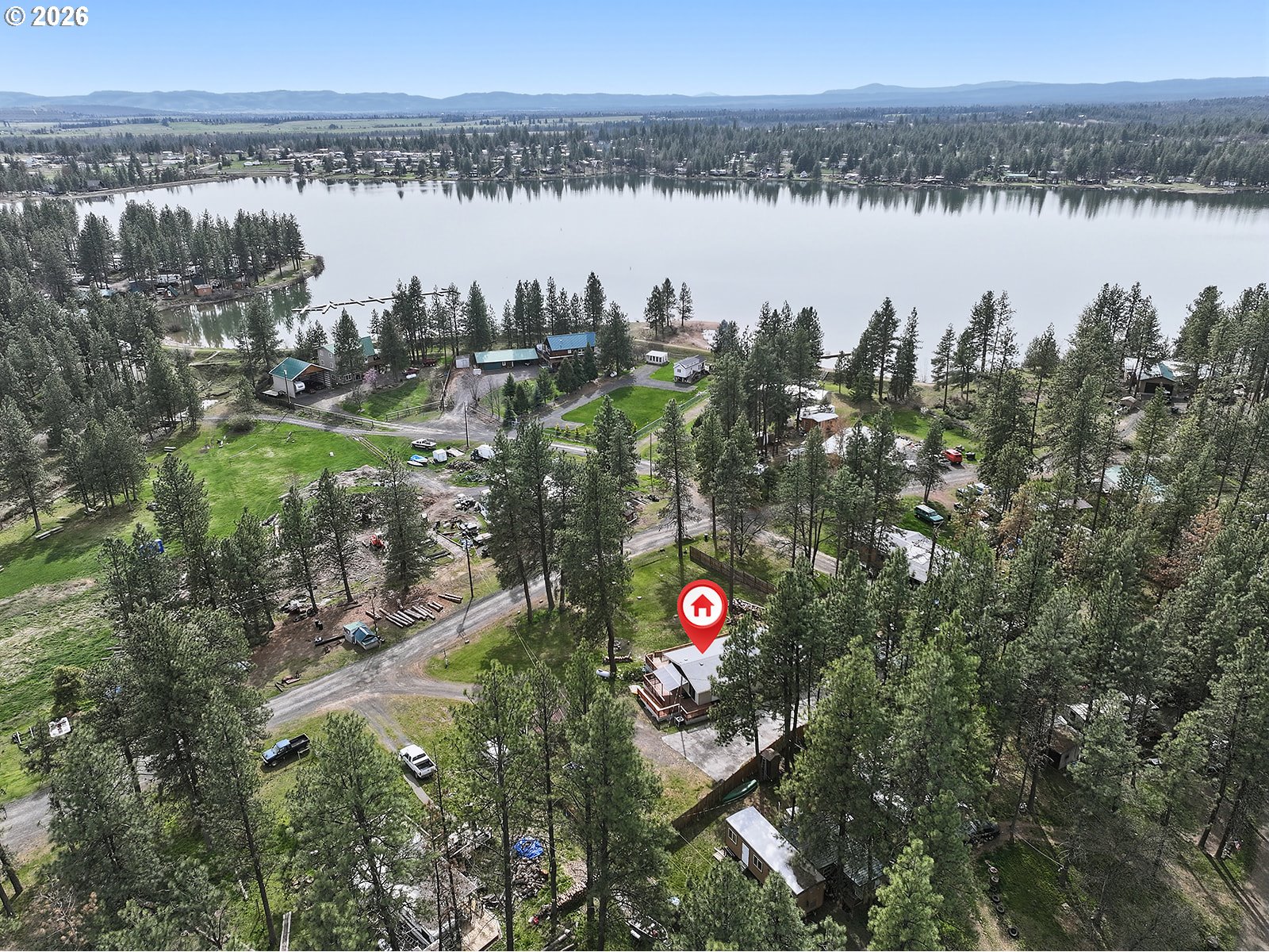 39 North Eagle Point Road Tygh Valley, OR 97063 - Photo 2 of 34 a view of a city