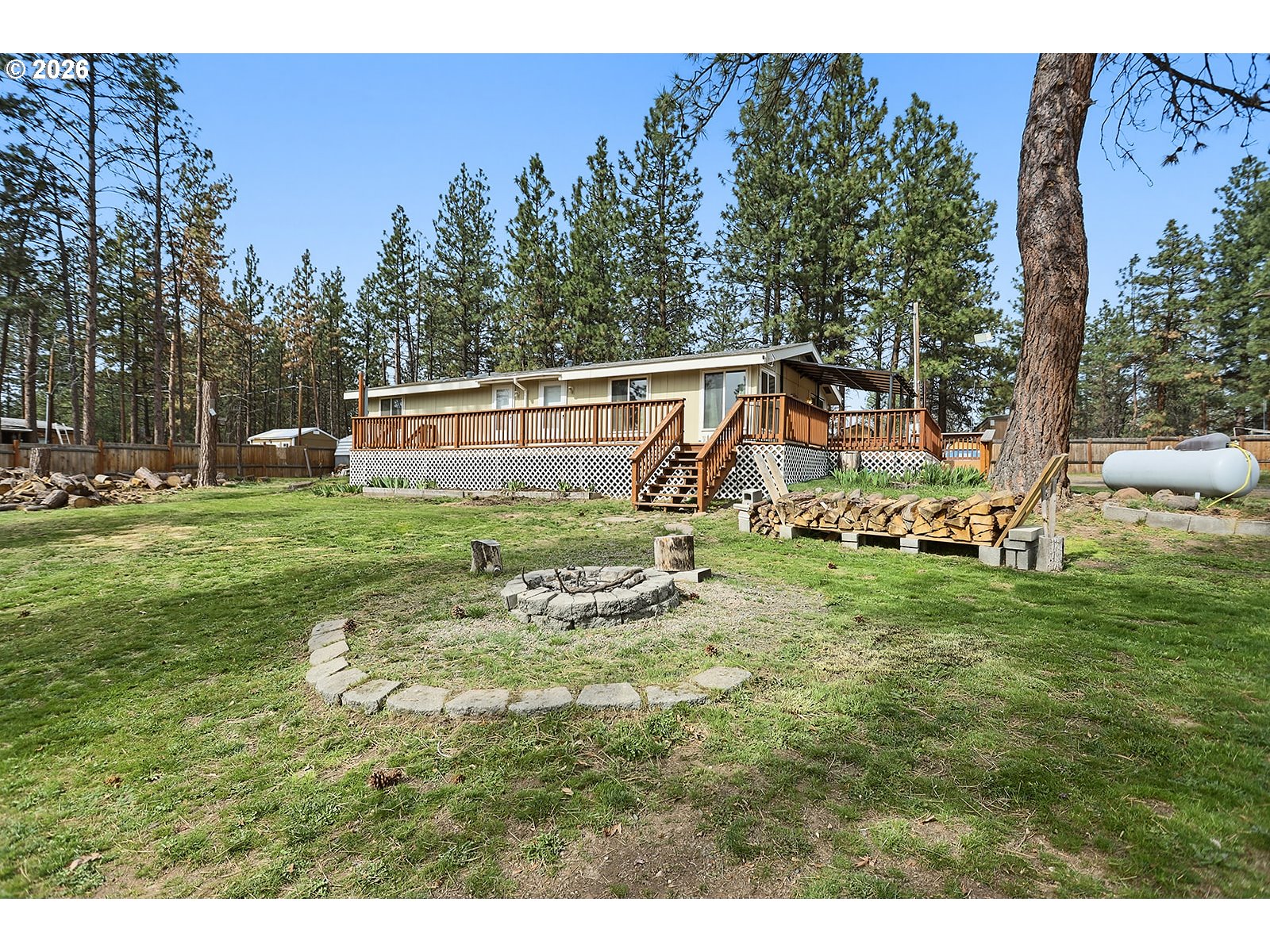 39 North Eagle Point Road Tygh Valley, OR 97063 - Photo 31 of 34 a childrens park with lots of trees